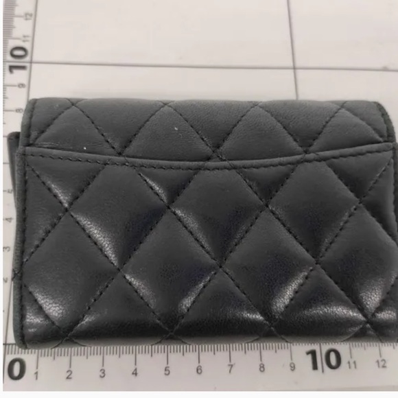 CHANEL Lambskin Matlasse Coin/Card Case Wallet - Picture 2 of 10